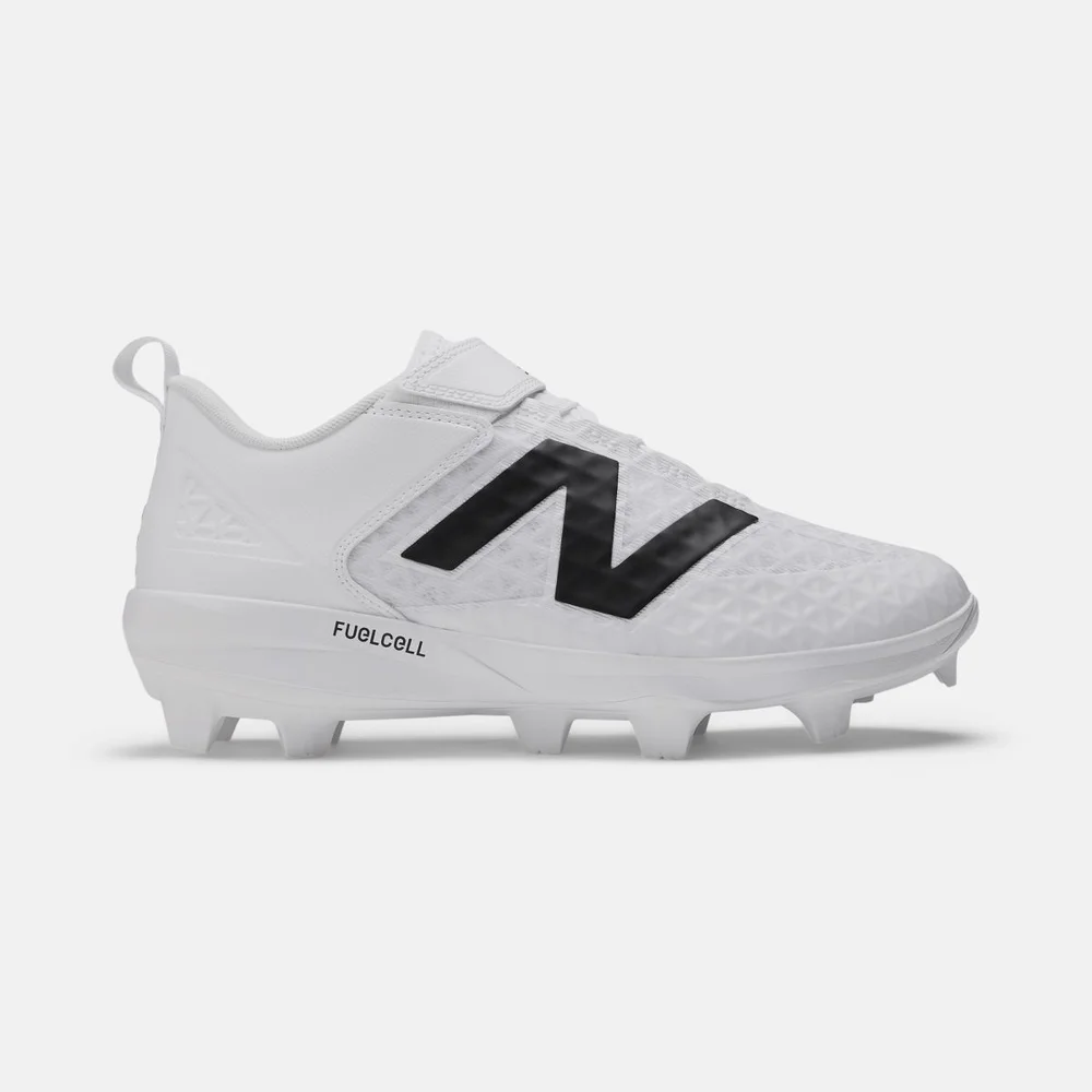 New Balance molded baseball cleat